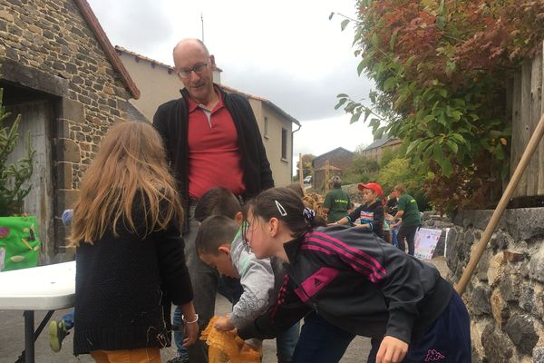 Cantal La Pomme De Terre En Fete