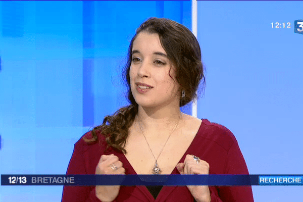 Lorène Héraud, lauréate de la finale régionale du concours "Ma thèse en 180 secondes", invitée du JT 12/13 de France 3 Bretagne