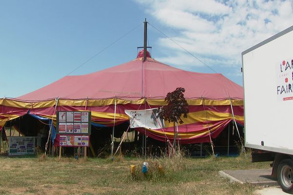 Le cirque social d'Aubenas permet à des jeunes déscolarisés de reprendre confiance en eux et en les autres.