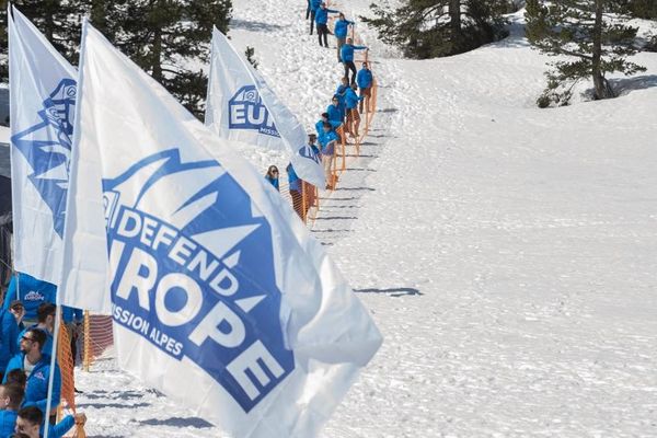 Les membres de Génération Identitaire avaient réalisé une surveillance au col de l'échelle le 21 avril 2018.