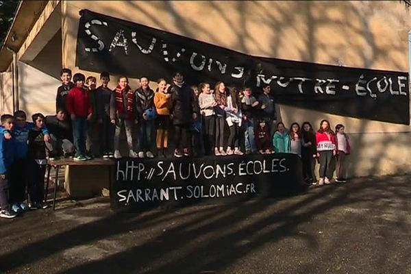 La classe unique de l'école de Sarrant (32) compte 25 élèves.