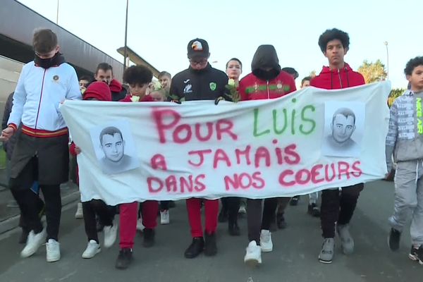 Marche blanche pour Luis ce samedi 16 décembre 2023 à Saint-Quentin.