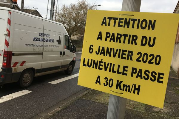 Depuis le 6 janvier 2020, la circulation à Lunéville est limitée à 30km/h