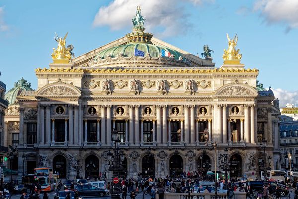 L'Opéra Garnier, classé monument historique, dans le 9e arrondissement de Paris.