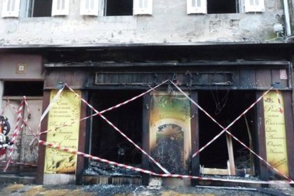 La boulangerie a été entièrement ravagée par le sinistre