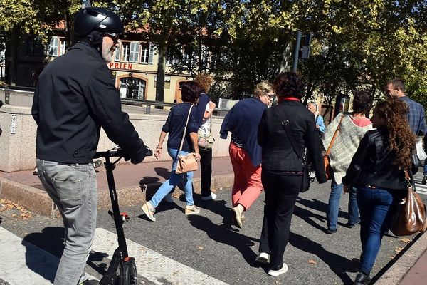 Le marché de l'emploi est dynamique est Occitanie mais certains territoires sont en souffrance.