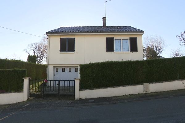 Audrey et son conjoint habitaient cette maison à Ussel depuis 6 mois seulement au moment des faits, dans la nuit du 30 au 31 décembre 2019.