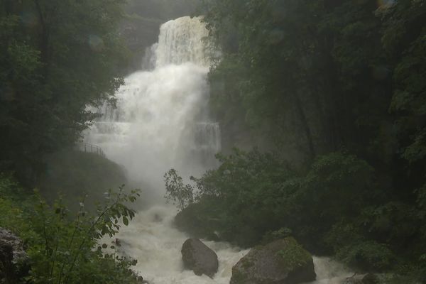 La cascade de l'Eventail le 15 juillet 2021