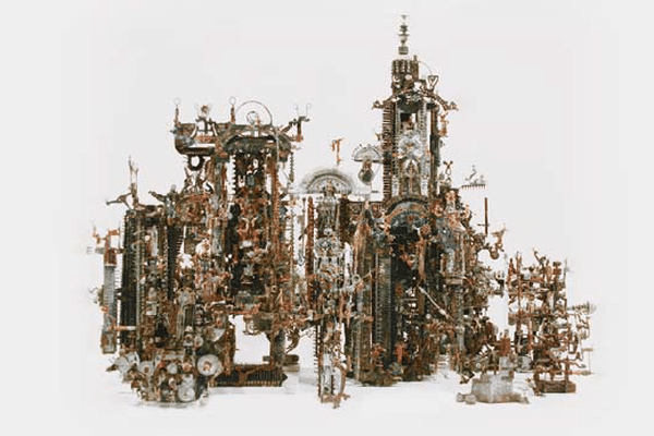 Assemblage d’éléments électroniques, de fils et de pièces de machine à écrire, 42 x 92 x 66 cm. Collection A. G.