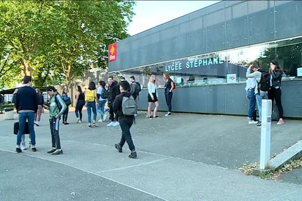 Le lycée Stéphane Hessel, dans le quartier Jolimont à Toulouse