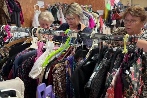 Avant son déménagement, la communauté Emmaüs de Thouars propose une grande braderie