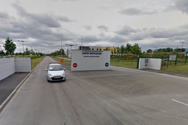 La victime, dont les jours ne sont pas en dangers, a été transportée à l'hôpital de Saint-Dizier.