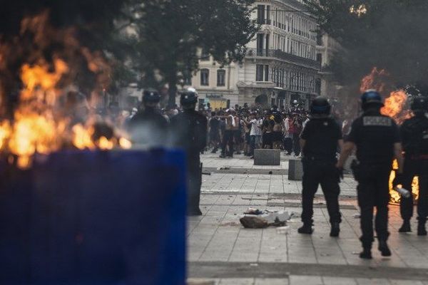 Des incidents sérieux avaient accompagné la finale de la Coupe du monde de football avec des scènes d'émeutes et de pillages 