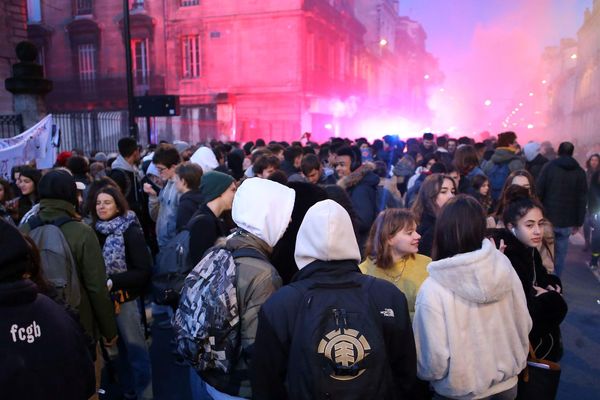 Blocage Lycée Gustave Eiffel Bordeaux