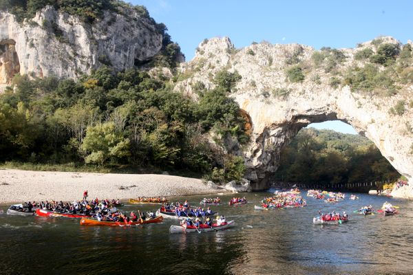 L'Ardèche se prépare à recevoir ses premiers touristes.