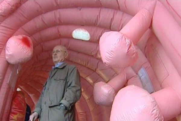 Le colon en tournée dans l'Allier. L'intestin sera le 19 à Moulins et le 20 à Montluçon. 