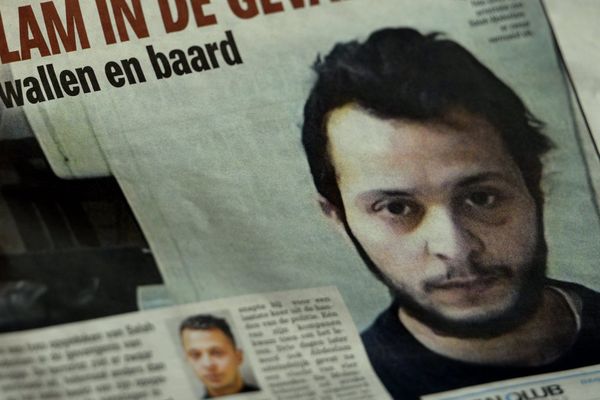 Salah Abdeslam photographié en prison. Photo publiée dans la presse flamande.