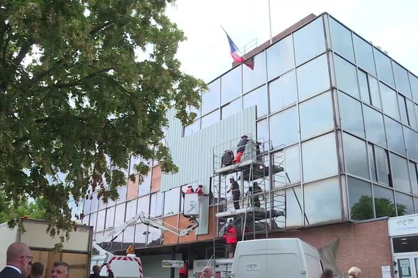 La façade de la mairie de Denain, le vendredi 30 juin.