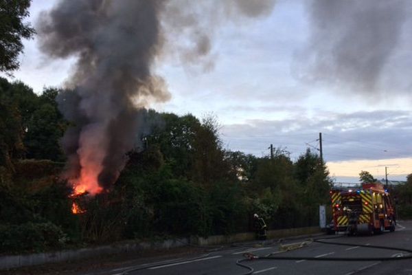 Incendie rue du Ban de la Roche.