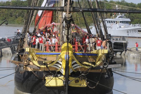 L'Hermione de retour à Rochefort le 29 août 2015.