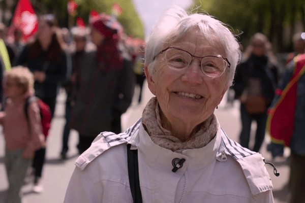 Sarah Bellanger explore la vie de sa grand-mère, ancienne ouvrière et militante