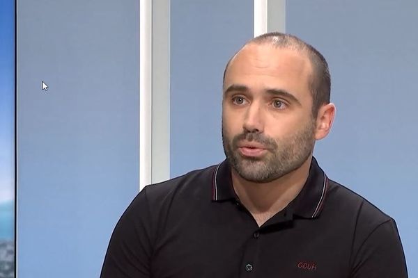 Le docteur Laurent Carlini sur le plateau du Corsica Sera.