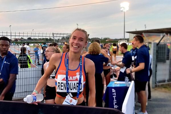 La caennaise Flavie Renouard est une nouvelle fois vice-championne de France du 3000 mètres steeple