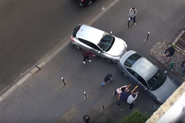 Un homme soupçonné de proxénétisme arrêté dans le quartier de la rue de Charonne, le 25 juin 2016.