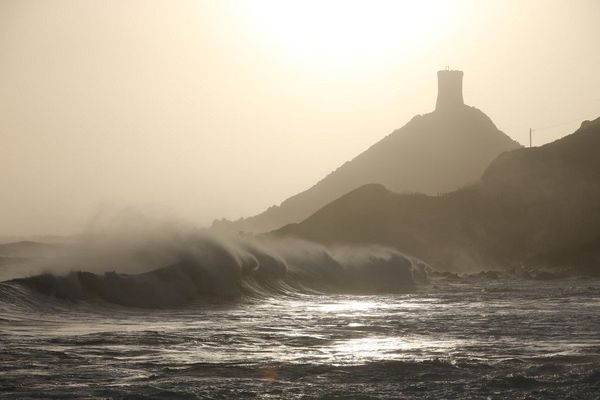 vigilance vagues-submersion en Corse