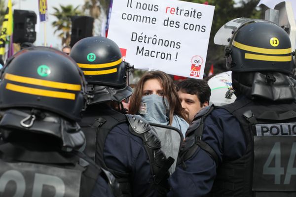 Lors de la manifestation ce 23 mars à Nice. Réforme des retraites : jusqu’où peut aller la contestation ? Cette semaine, dans Dimanche en politique en Côte d'Azur, on s’interroge sur l’après 49.3.