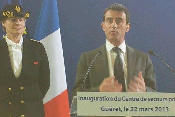 Manuel Valls a prononcé un discours au SDIS de Guéret, aux cotés du Préfet de la Creuse