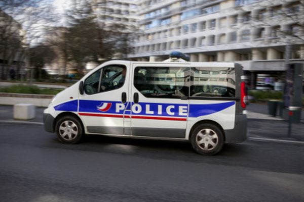 Ce 19 mars, un jeune homme de 23 ans a été libéré par les policiers de Rennes après avoir été séquestré dans le coffre d'une voiture ( image d'illustration)