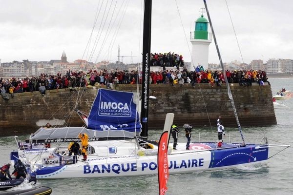 La foule au moment du départ ce samedi aux Sables d'Olonne