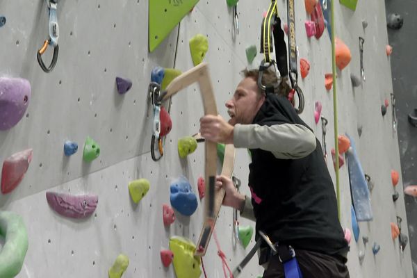 Le footing vertical permet aux personnes en situation de handicap de renouer avec  l'escalade et le sport.