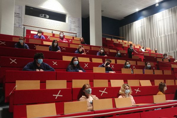 L'Université de Bourgogne a dû changer les emplois du temps de chaque filière pour assurer la reprise.