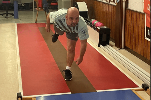 Les joueurs de la Boule d'or "se sont surpassés pour aller au-delà de l'objectif d'un podium et remporter le titre", reconnaît l'entraîneur de la Boule d'or.