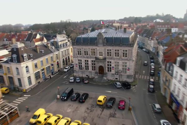 L'hôtel de Ville de Bergues