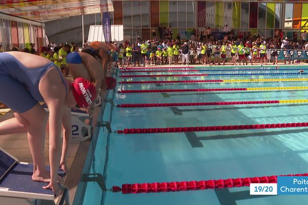 Pendant deux jours, des nageurs collégiens de toute la France s'affrontent pour les championnats de France UNSS.