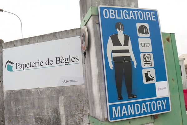 La papeterie de Bègles est implantée à Bègles depuis 1929 (ex-Sempa) et fait ainsi pleinement partie du patrimoine industriel de la ville.