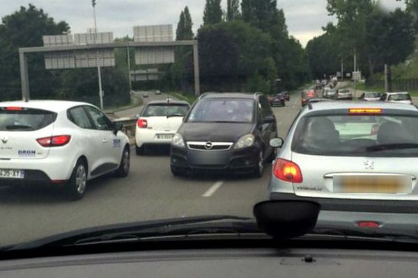 Vendredi, entre Lille et la Madeleine.