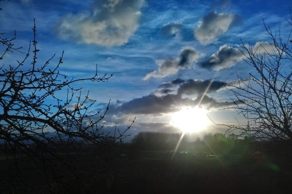 Le ciel est lumineux