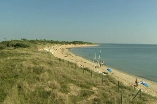 La dune à Dolus d'Oléron (17). Beaucoup d'habitants redoutent qu'elle soit submergée en cas de tempête.