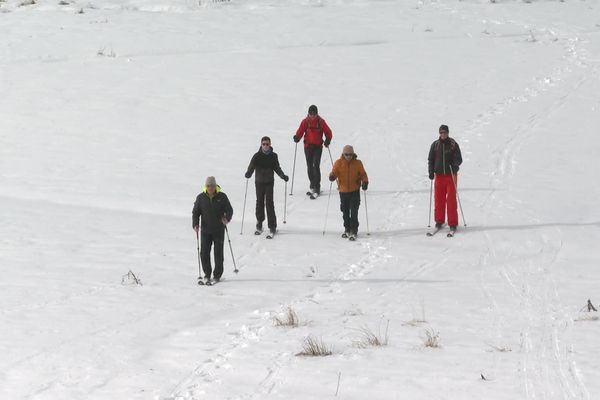 Le ski de randonnée nordique, une pratique qui séduit de plus en plus dans le Puy-de-Dôme