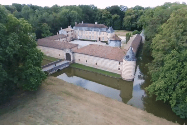 Le château de Braux-Sainte-Cohière avant sa fermeture pour travaux