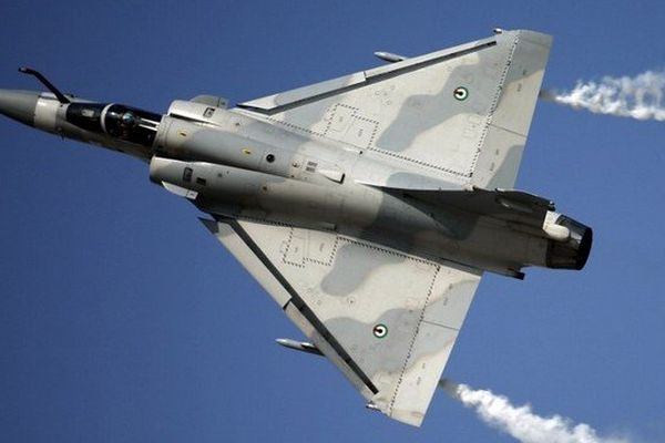 Un MIRAGE 2000 comme celui-ci, de l’escadron des forces aériennes stratégiques de la base aérienne d’Istres sera présenté par les pilotes à des classes de lycée et de collèges des Alpes-Maritimes. 