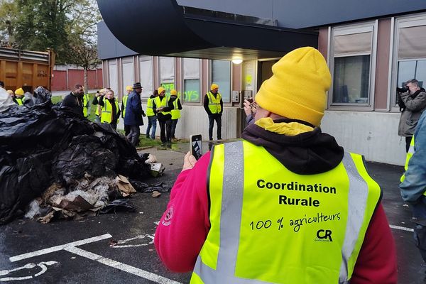 La Coordination rurale devant la MSA de Creuse ce mardi 19 novembre 2024.