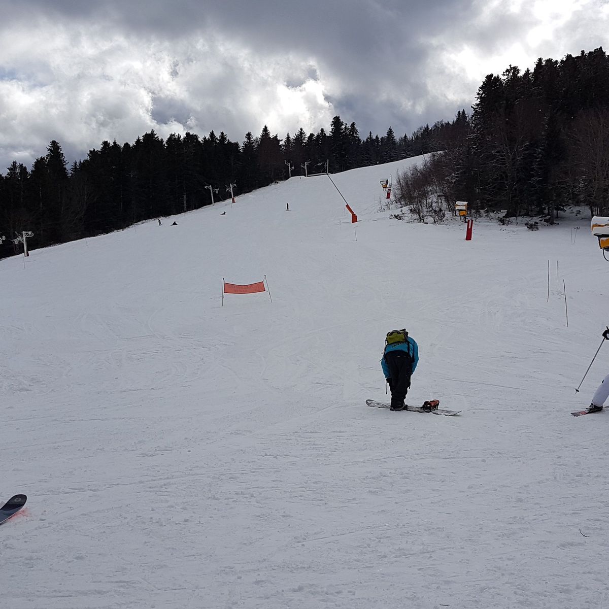 Une Avalanche De 150 Metres De Long Se Declenche A La Station De Ski D Ax 3 Domaines