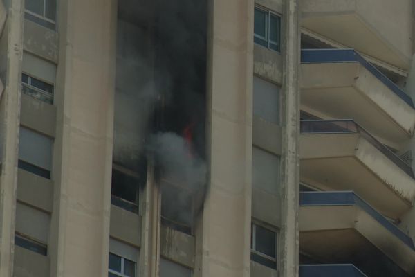 Un incendie s'est déclaré au 27ᵉ étage du Grand Pavois, dans le 8ᵉ arrondissement de Marseille