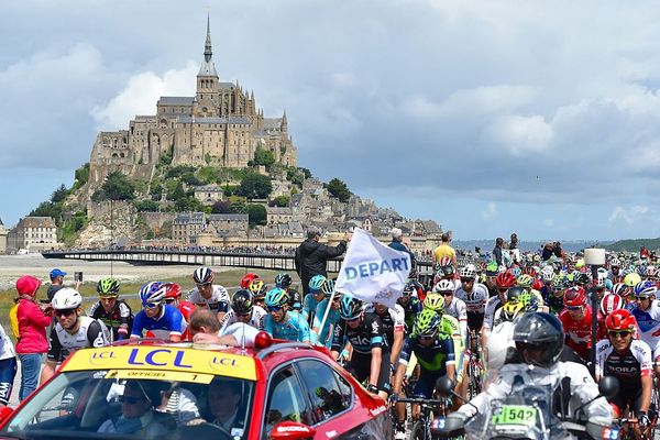 Le Grand Départ du Tour de France 2016 au Mont-Saint-Michel dans la Manche