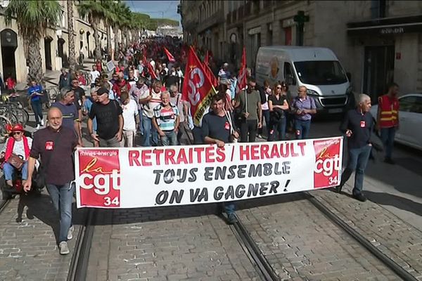 A Montpellier, le cortège des manifestants contre la réforme des retraites, ce mardi. 